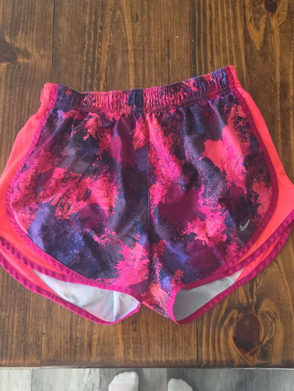 Nike Women's Pink and Purple Abstract Print Athletic Shorts